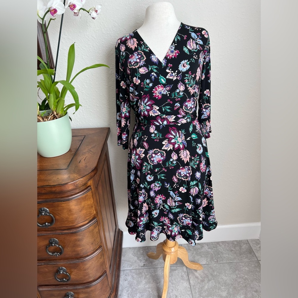 Leota Wrap Dress Size Medium